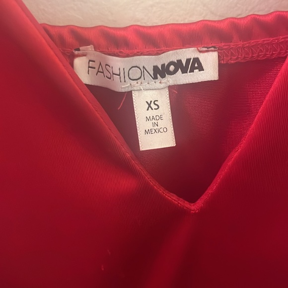 Satin Red dress - Picture 3 of 6